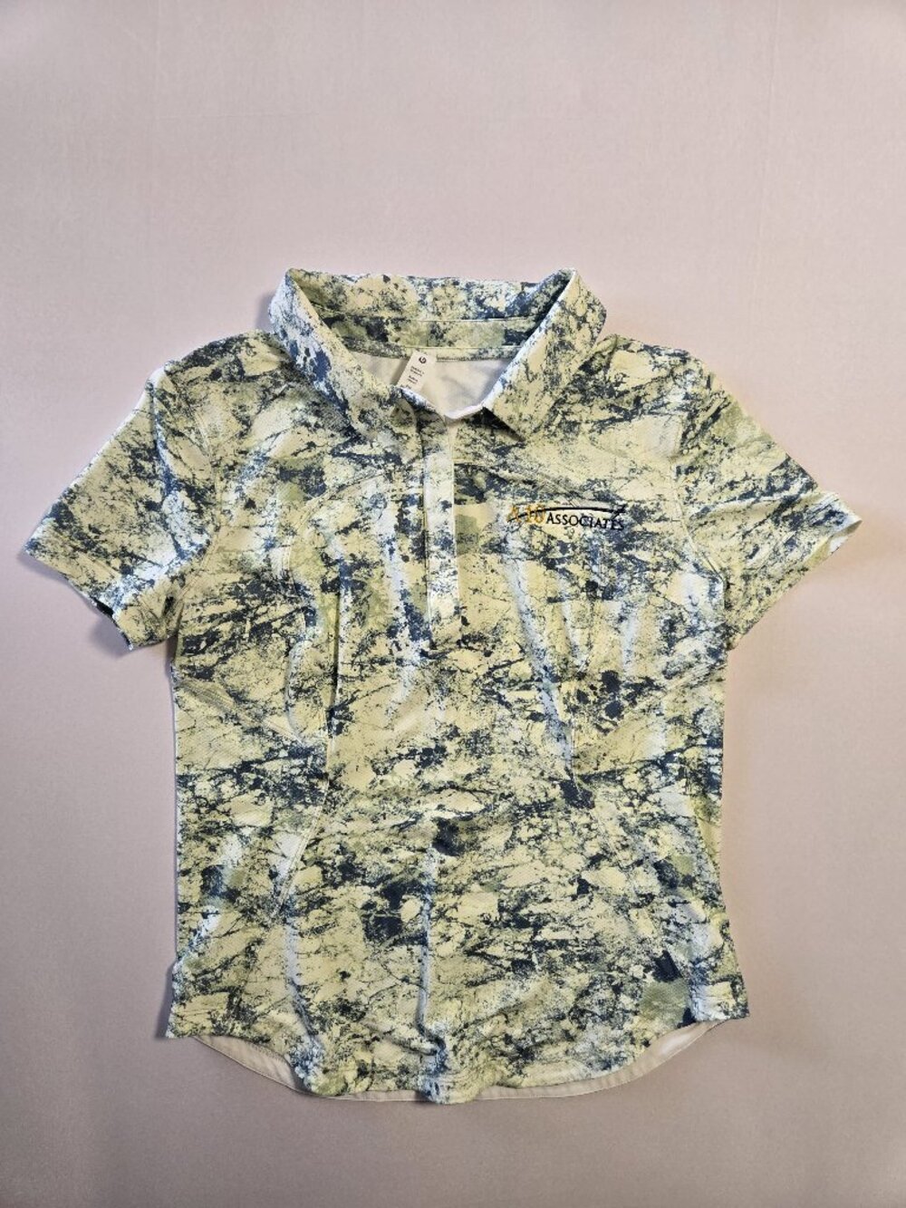 Lululemon Quick Dry Polo Shirt Crushed Granite Sage Green Size 6 A10 Associates